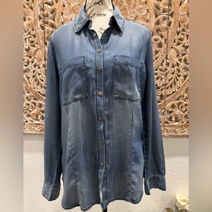 Guess Snap Buttons, 100% Tencel, Long Sleeve, Blue Denim-like Shirt- size S
